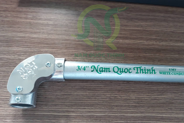 Co đúc 90 độ ống thép luồn dây điện EMT ¾”