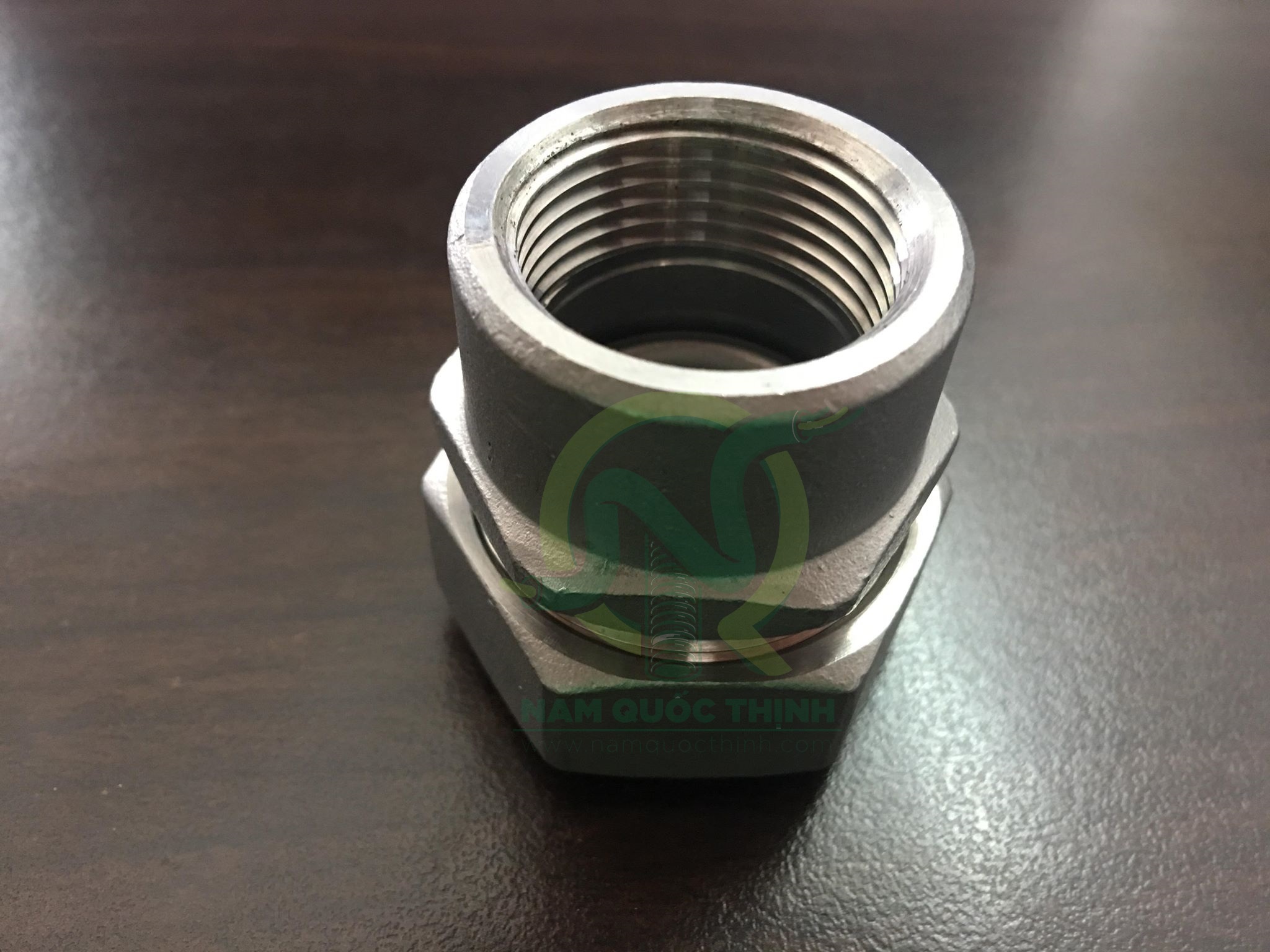 Đầu nối ống thép ren & ống ruột gà bằng inox