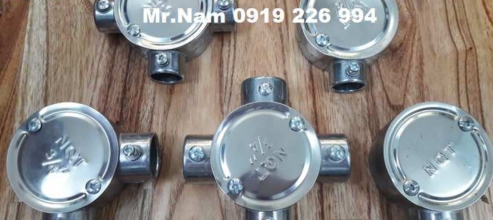 Hộp chia ngã ống thép EMT