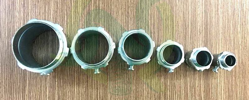 Đầu nối ống thép luồn dây điện trơn EMT vào box